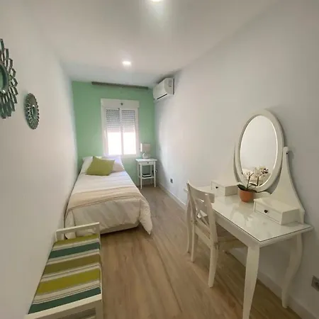 Barrio De Santa Cruz, La Juderia. Zona Inmejorable